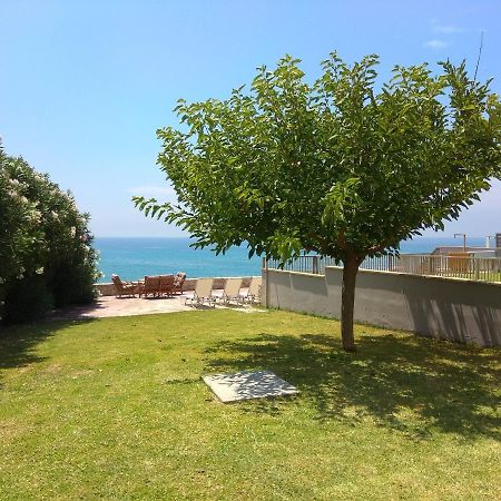 Dip In The Blue - 1 Vila Agios Georgios  Exterior foto